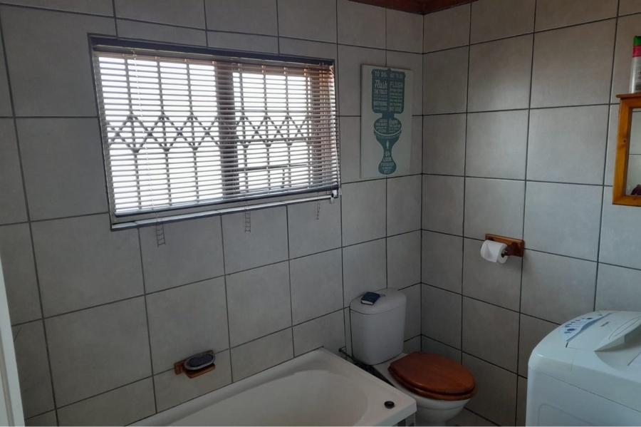 3 Bedroom Property for Sale in Gaylee Western Cape